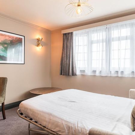 The Bell By Innkeeper'S Collection Aston Clinton Eksteriør bilde